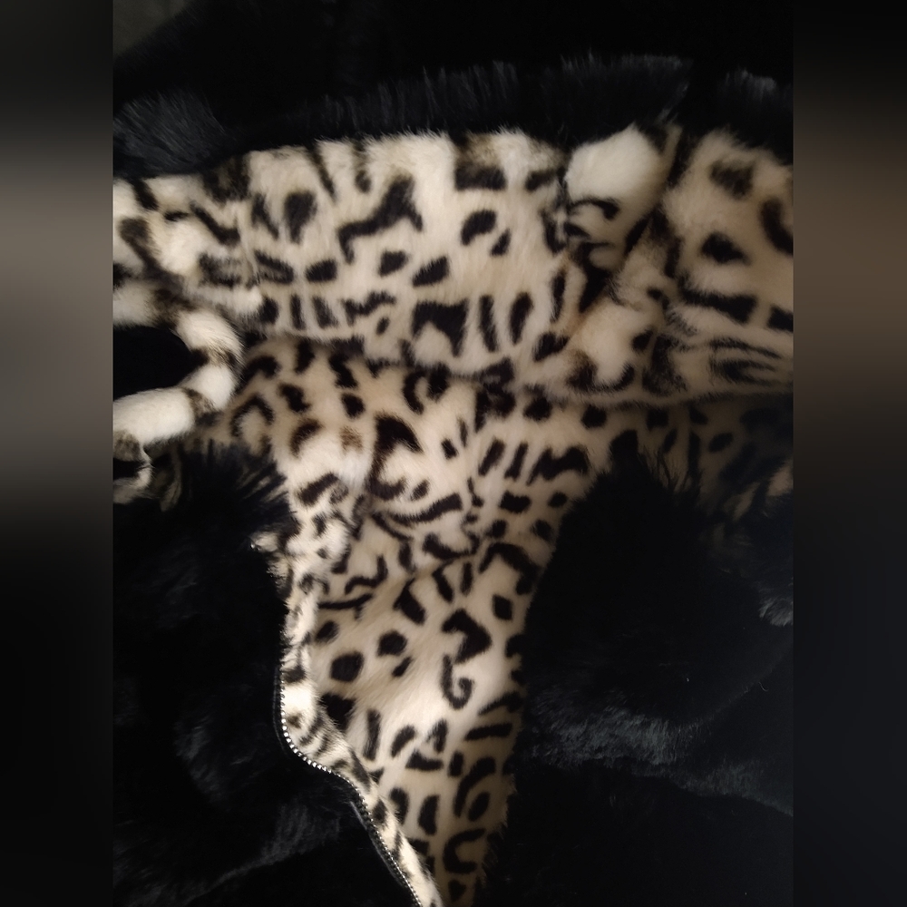 ADRIENNE LANDAU Reversible Faux Fur Hooded Vest Black / Animal $295 - Picture 9 of 15